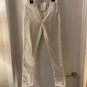 VERONICA BEARD DEBBIE SKINNY IN “coated ivory” size 27.